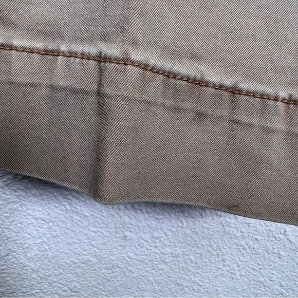 LEVI’S VINTAGE KHAKI FLARE PANTS. White label, no tab. Size 16M. 2 slit pockets - Picture 9 of 9